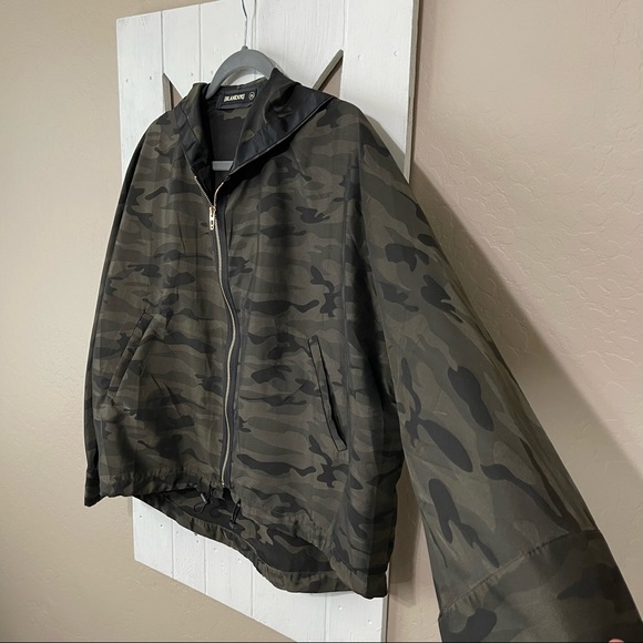 BLANK NYC camo lightweight hooded jacket green black XS Kimono drawstring - Picture 7 of 12